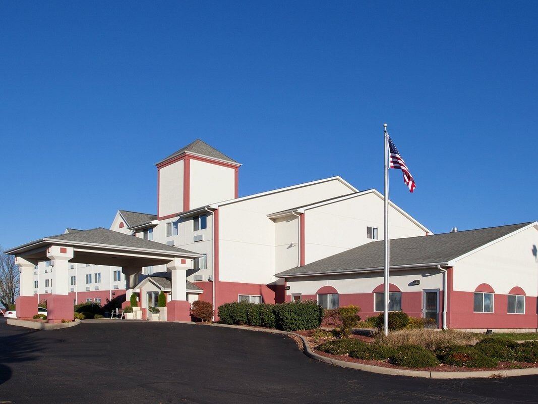 Picture of Holiday Inn Express Mt. Vernon, an IHG Hotel