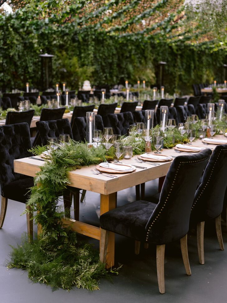 Farm Table With Greenery Garland Runner