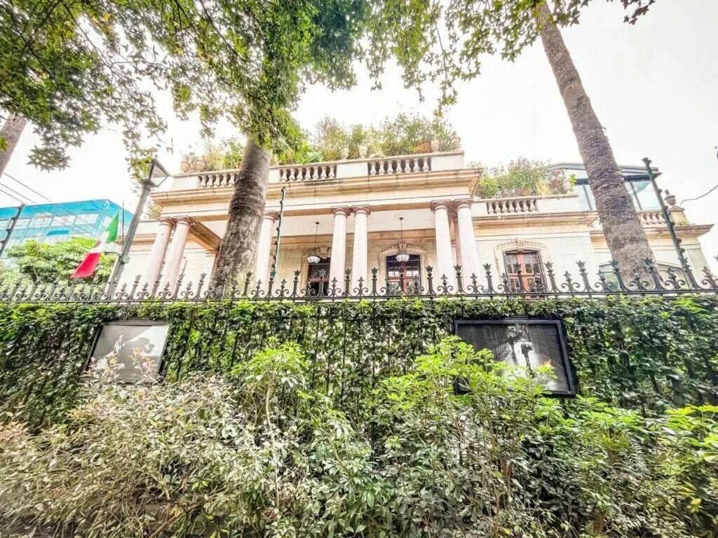 Picture of Madre Café