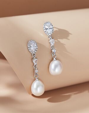 AW Bridal AW BRIDAL Cubic Zirconia Wedding Earrings Bridal Dangle Earrings for Women Pearl Stud Earrings for Brides Bridesmaid (Silver) Silver