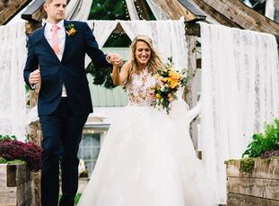 Ali	Dibble (works in the events and marketing industry) and James Broomer (an engineering manager) started their relationship in Shanghai, China, wher