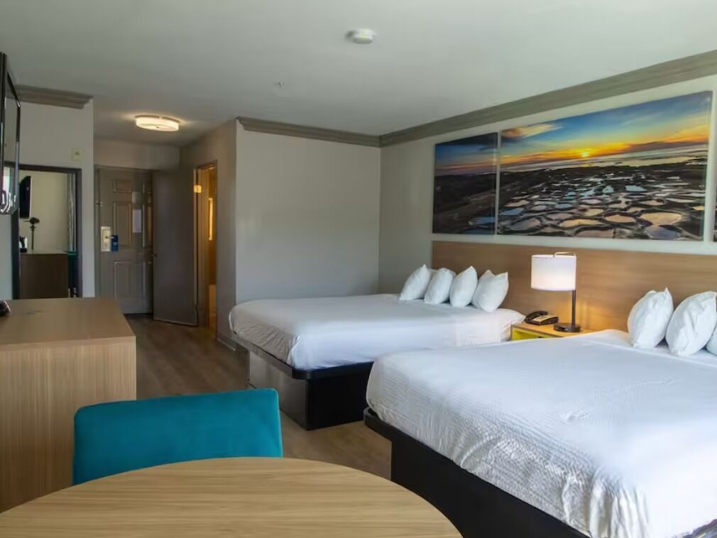 Picture of Days Inn by Wyndham Carlsbad