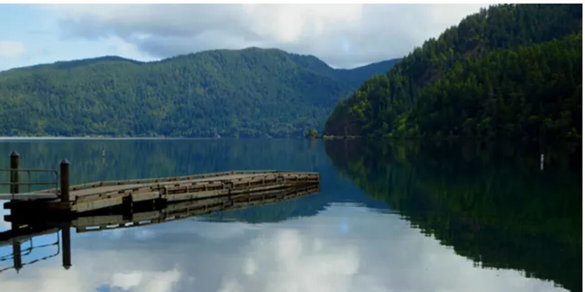 Picture of Lake Crescent