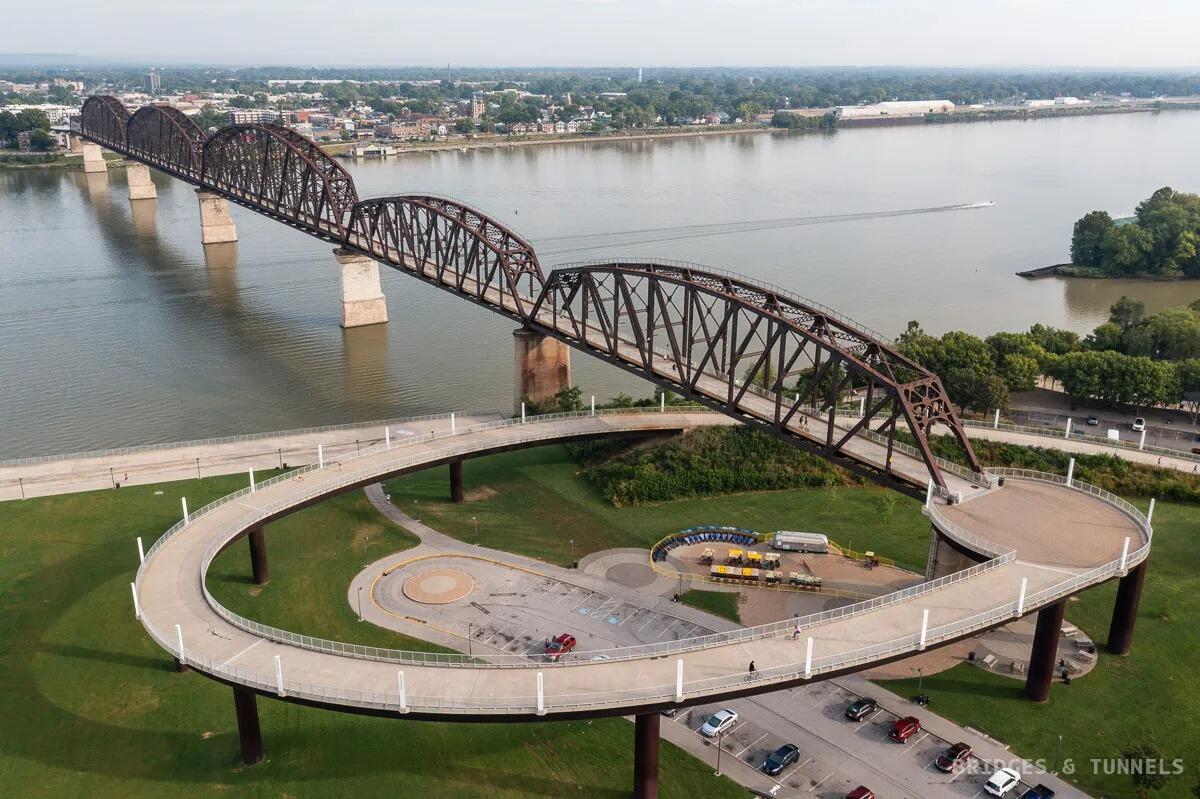 Picture of Big Four Walking Bridge