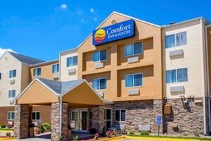 Picture of Comfort Inn & Suites Coralville Iowa City near Iowa River Landing