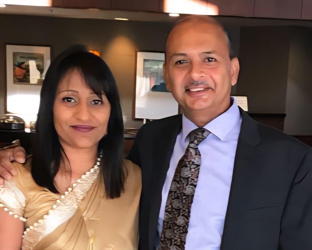 Picture of Uncle & Aunt