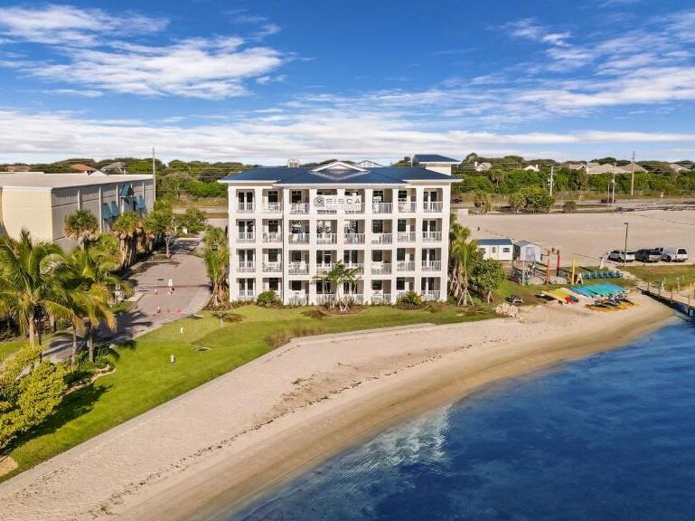 Picture of The Pointe Hotel