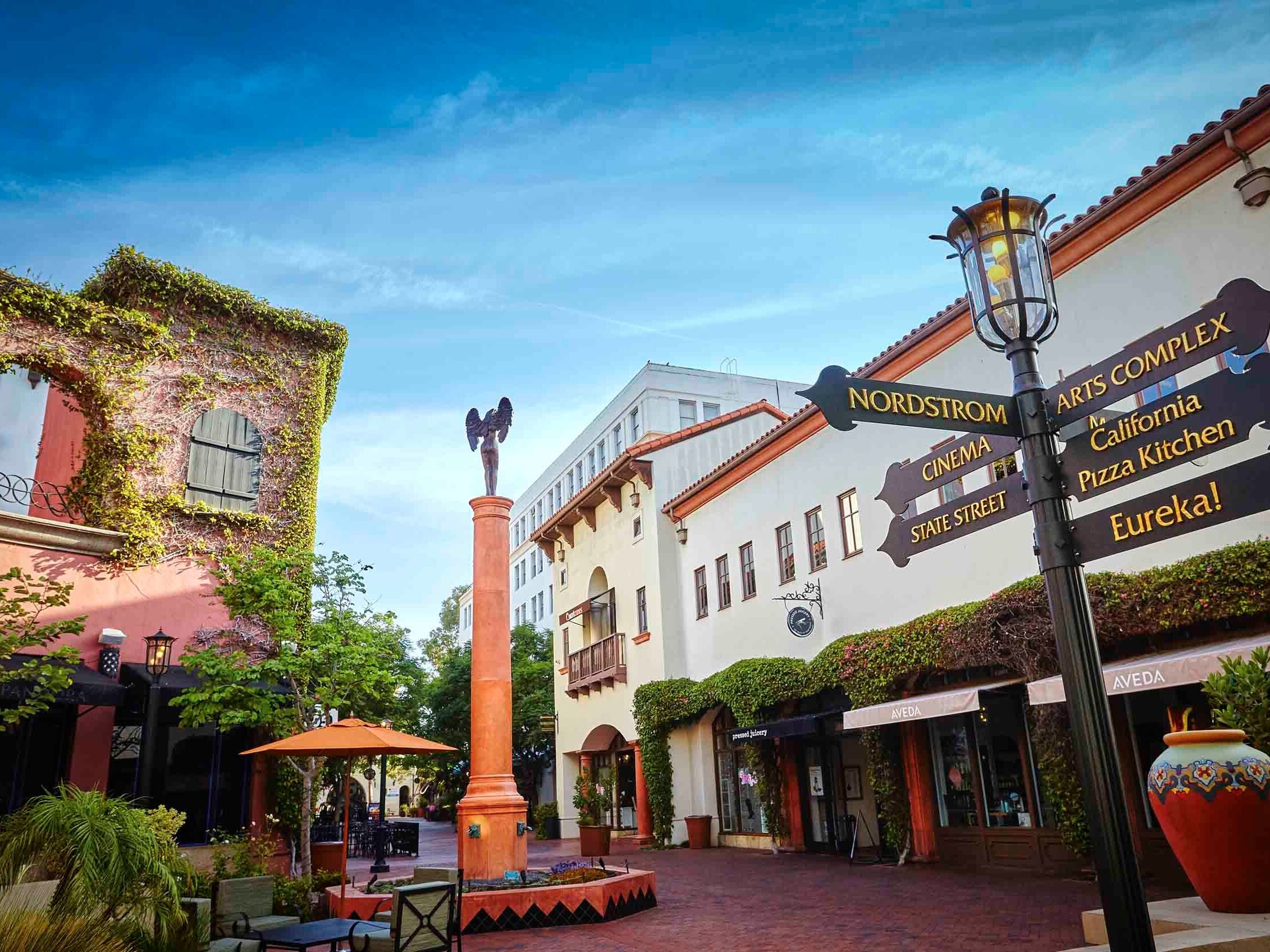 Picture of State Street Promenade