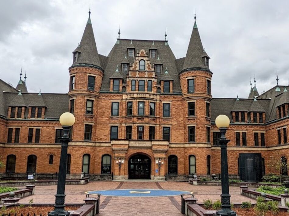 Picture of Stadium High School