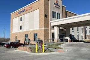 Picture of Comfort Suites West Omaha
