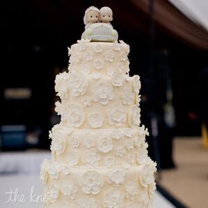 Mini Fondant Flower Cake