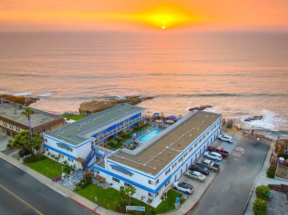Picture of The Inn at Sunset Cliffs