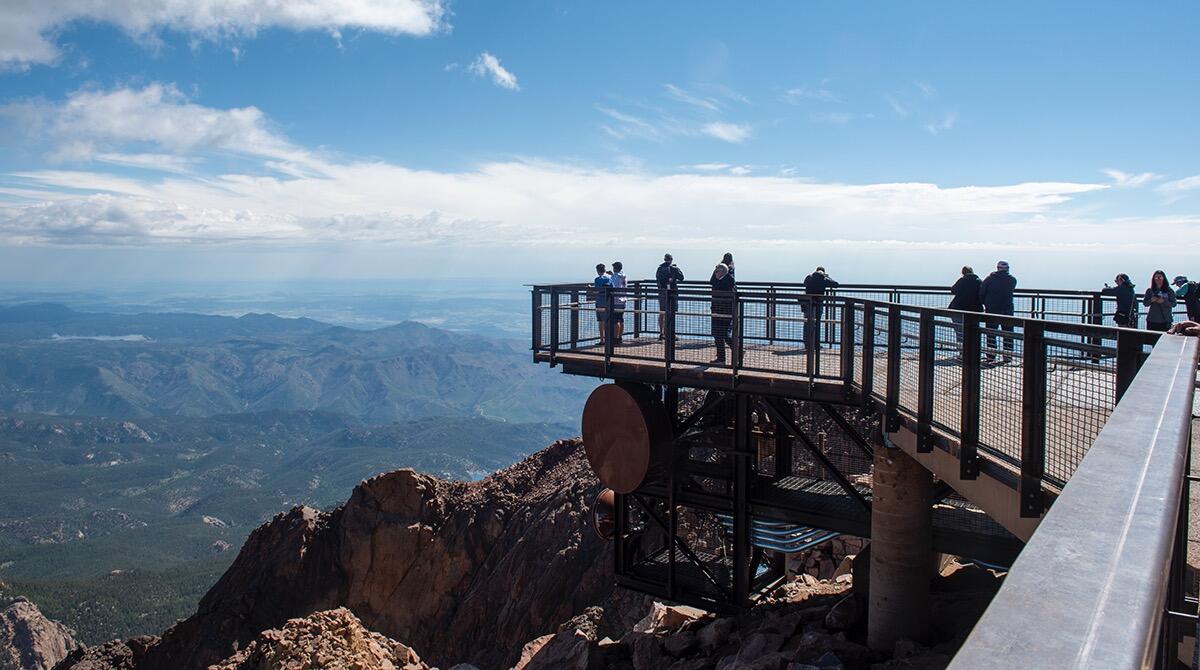Picture of Pikes Peak