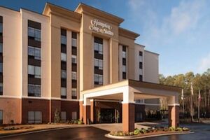 Picture of Hampton Inn & Suites by Hilton Augusta Washington Rd