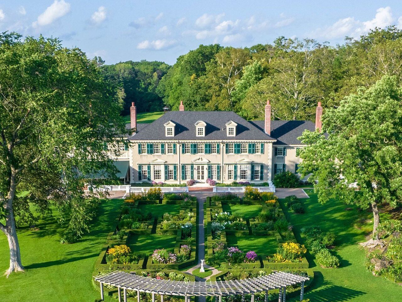 Picture of Hildene, The Lincoln Family Home- Welcome Center