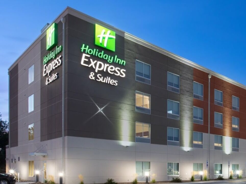 Picture of Holiday Inn Express & Suites