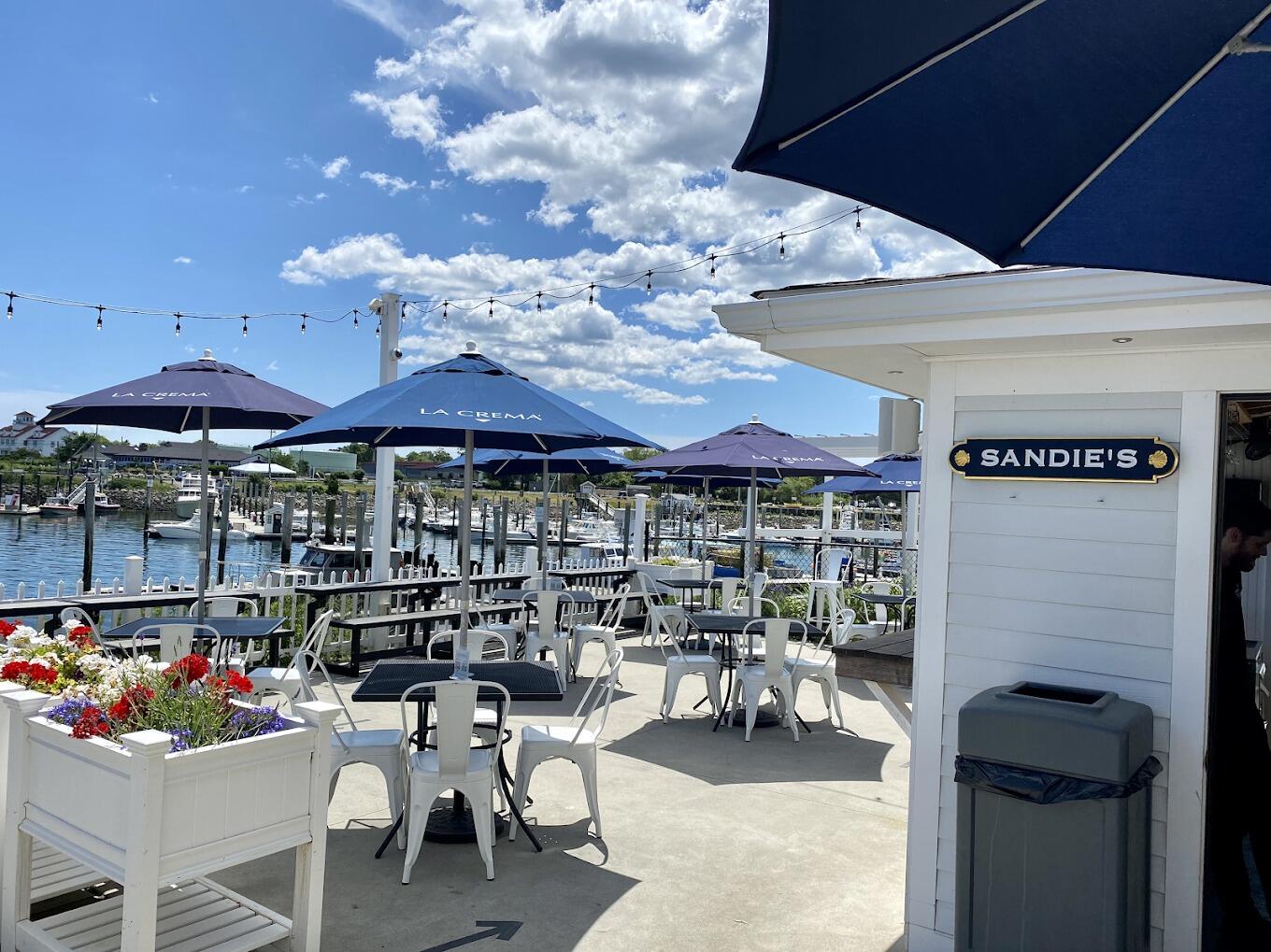 Picture of Grab a drink & a bite on the water at Fishermen's View