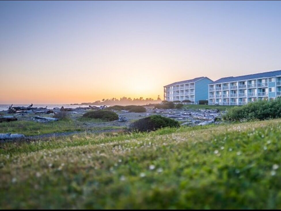 Picture of Beachfront Inn