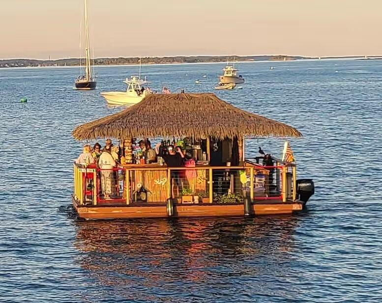 Picture of Tiki Hut Boats