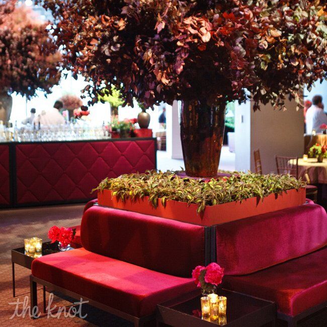 Crokos says she likes to think of the cocktail hour as this one hour of fun time where you can take things a little off the beaten path. She and Stark saturated the room with bold pinks, plums and burgundies for an energetic party feel before bringing it back down to a muted, elegant palette for dinner.
