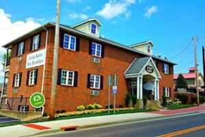 Picture of Lodging on the Square