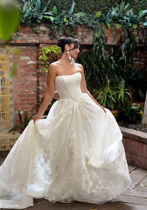 Essense of Australia D4158 Ball Gown Wedding Dress