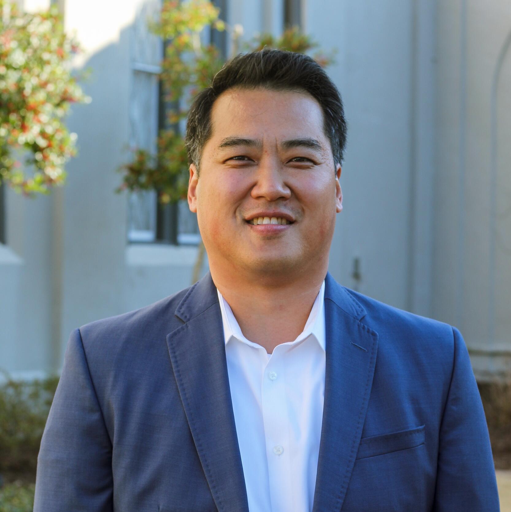 Daniel Huang