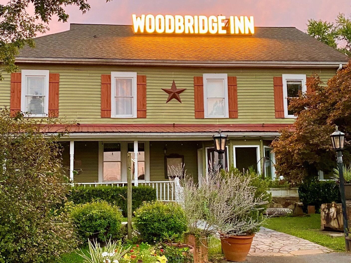 Picture of Woodbridge Inn & Tavern