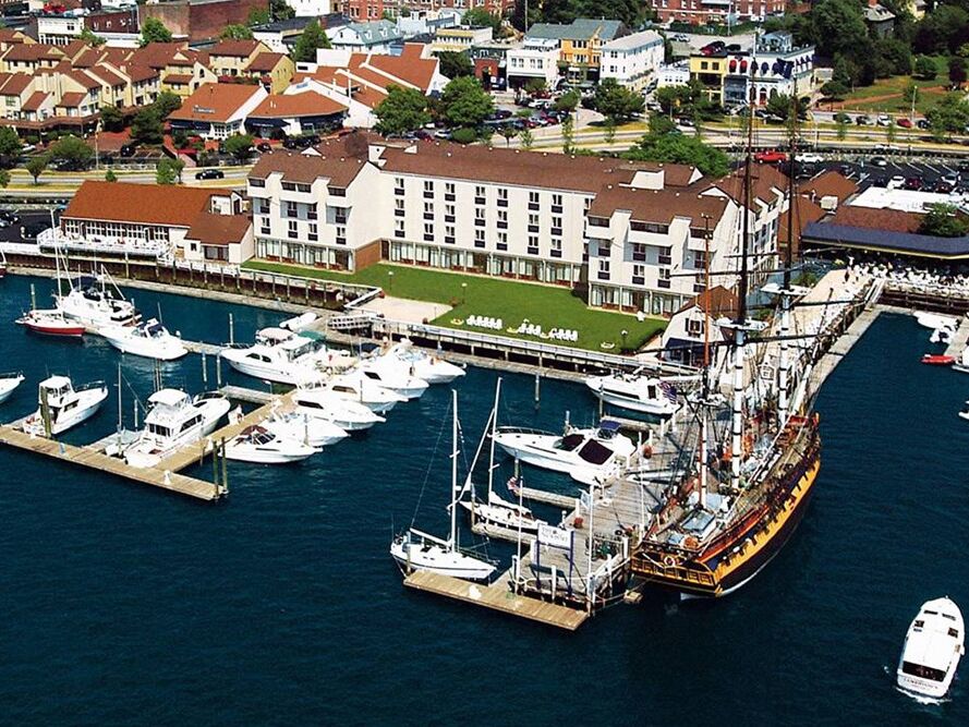 Picture of The Newport Harbor Hotel and Marina
