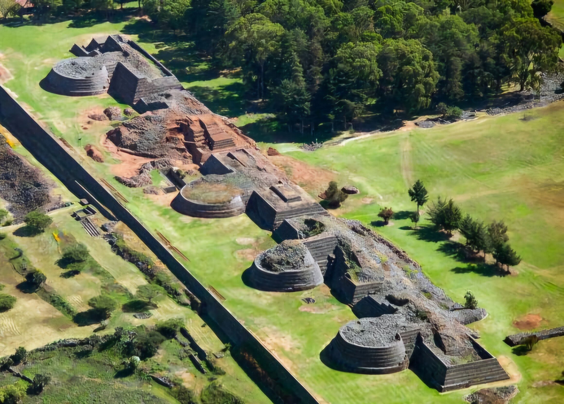 Picture of Tzintzuntzan Archaeological Zone
Zona Arqueológica de Tzintzuntzan