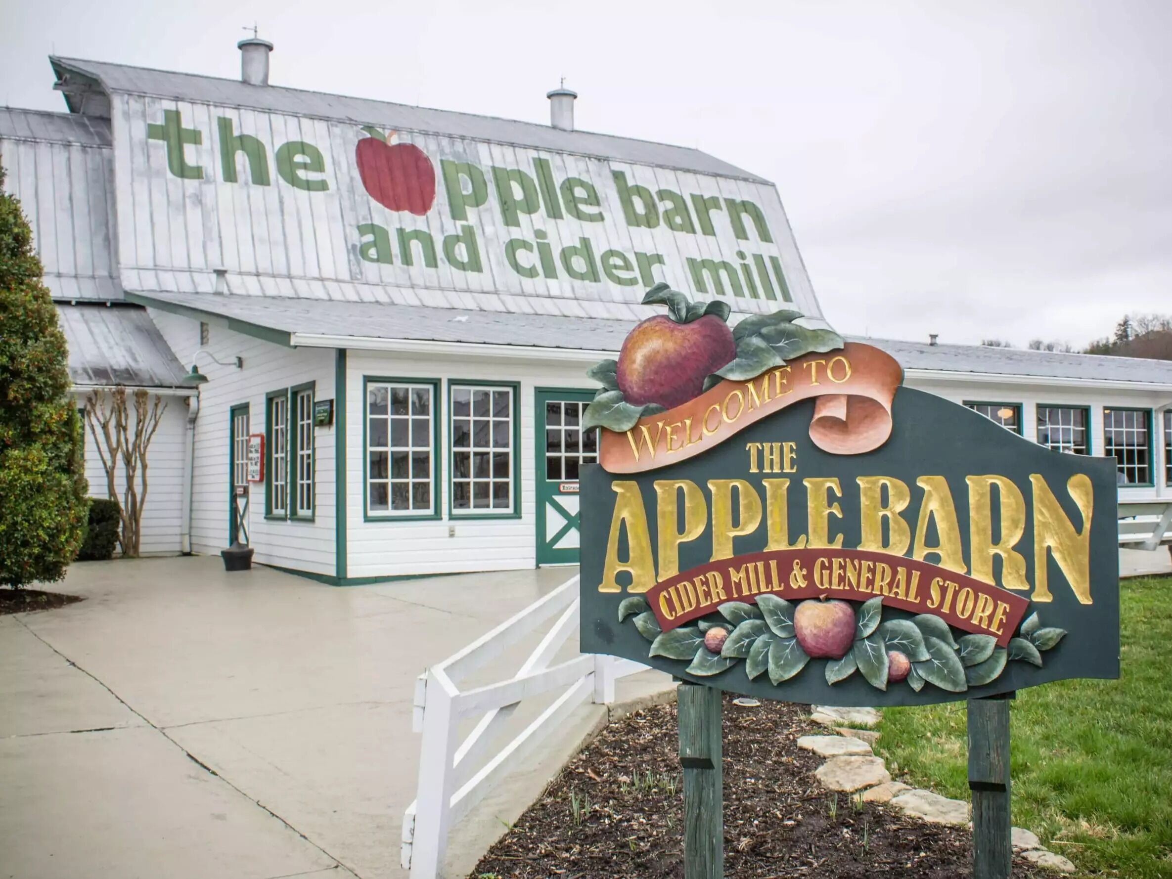 Picture of The Apple Barn & Cider Mill