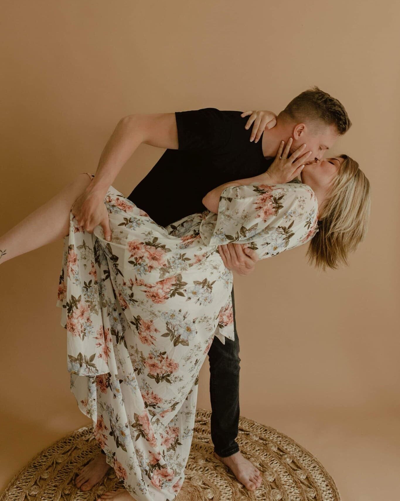 Lindsey & Tobias Home Page Banner