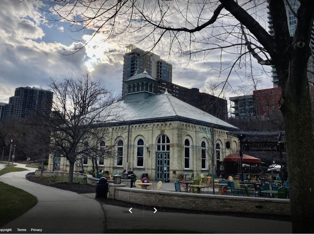 Picture of Colectivo Coffee on the Lakefront