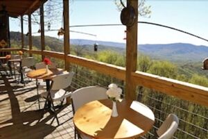 Picture of Alpine Inn