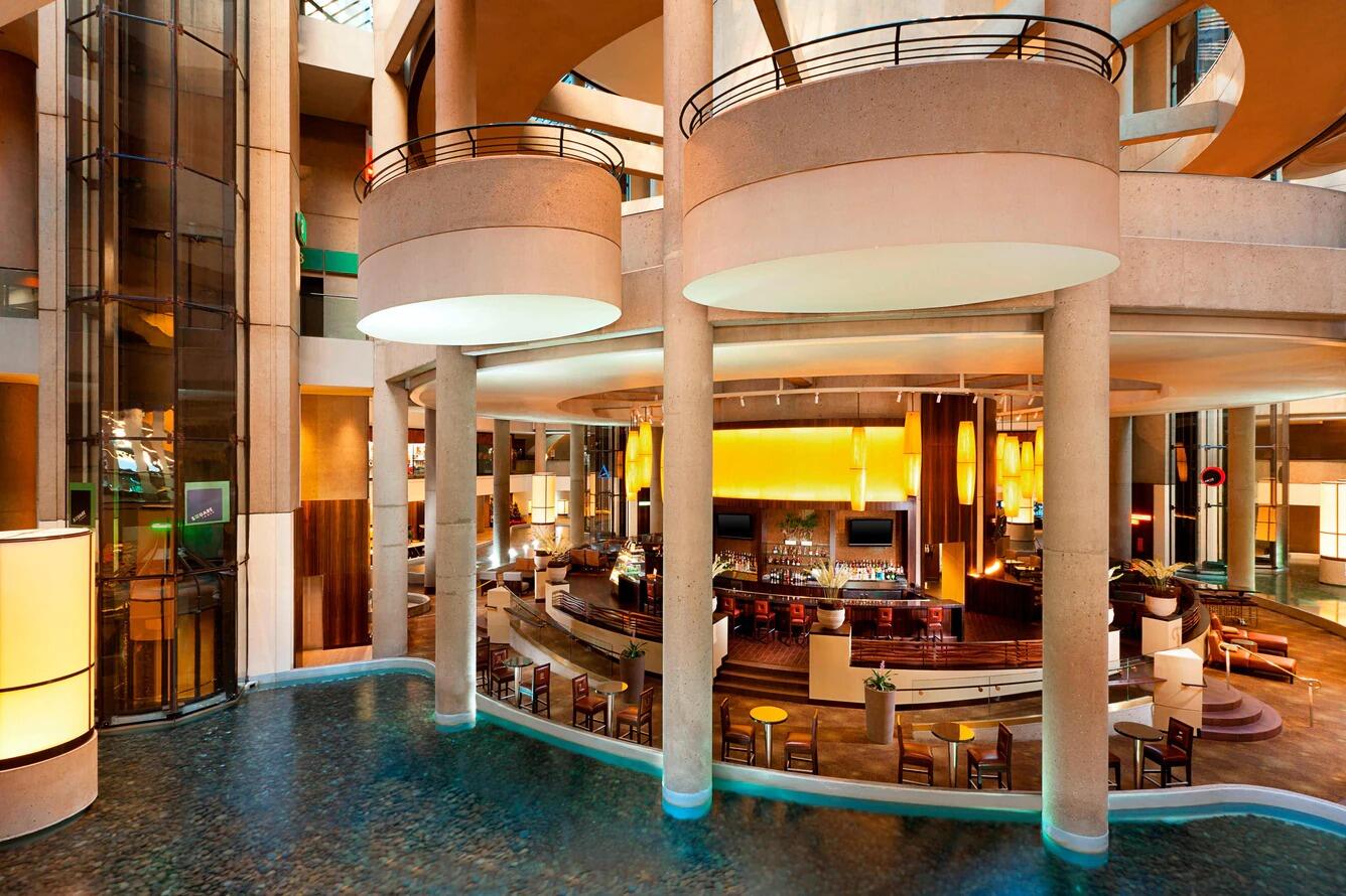 Picture of The Westin Bonaventure Hotel & Suites, Los Angeles