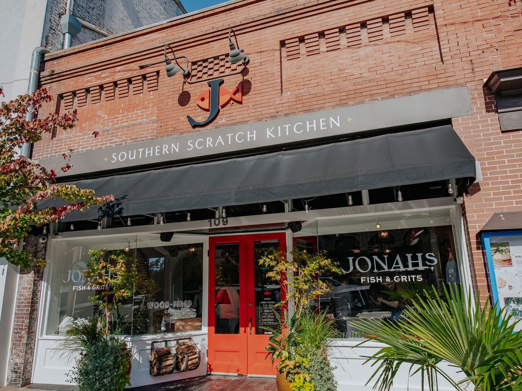 Picture of Jonah's Fish & Grits