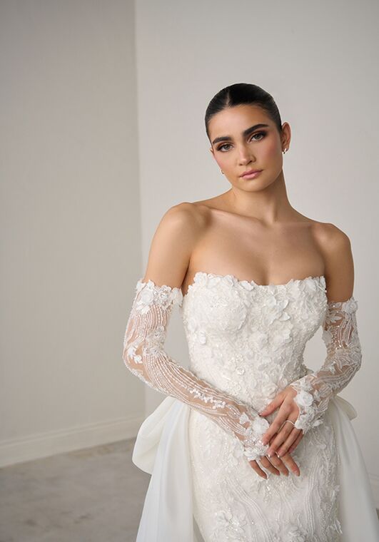 Justin Alexander Signature Ophelia Fit-and-Flare Wedding Dress - 7