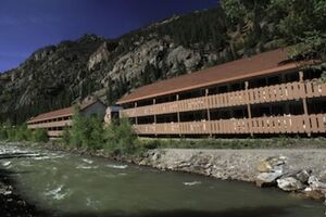 Picture of Hot Springs Inn