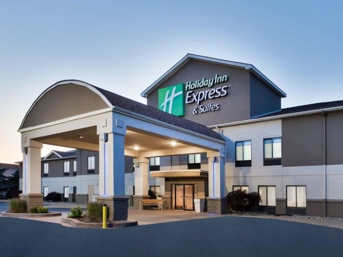 Picture of Holiday Inn Express & Suites Three Rivers, an IHG Hotel