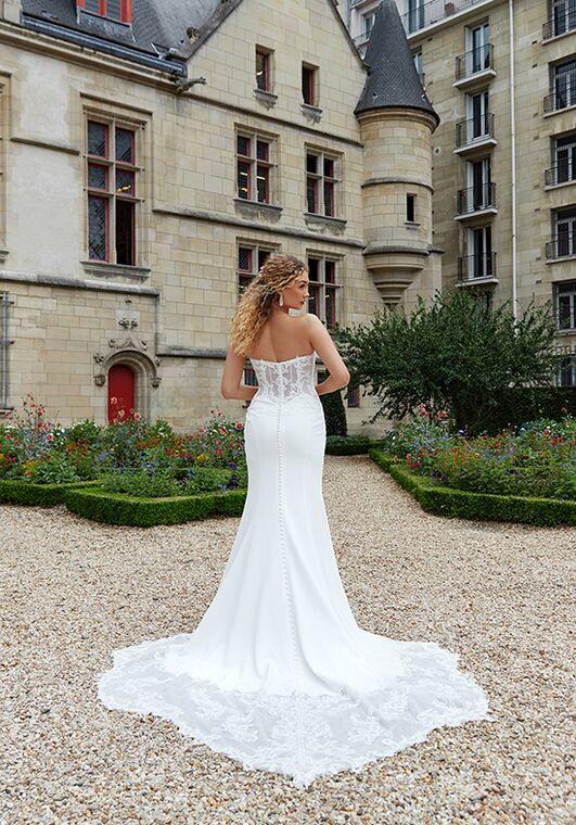 Essense of Australia D3853 Column Wedding Dress - 4