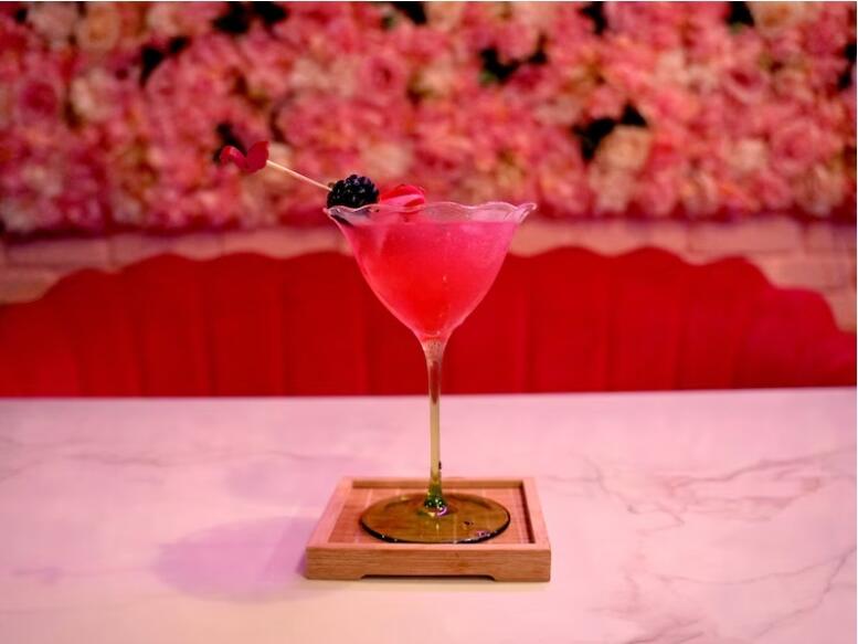 Picture of Champagne Poetry Asian Fusion/Lounge