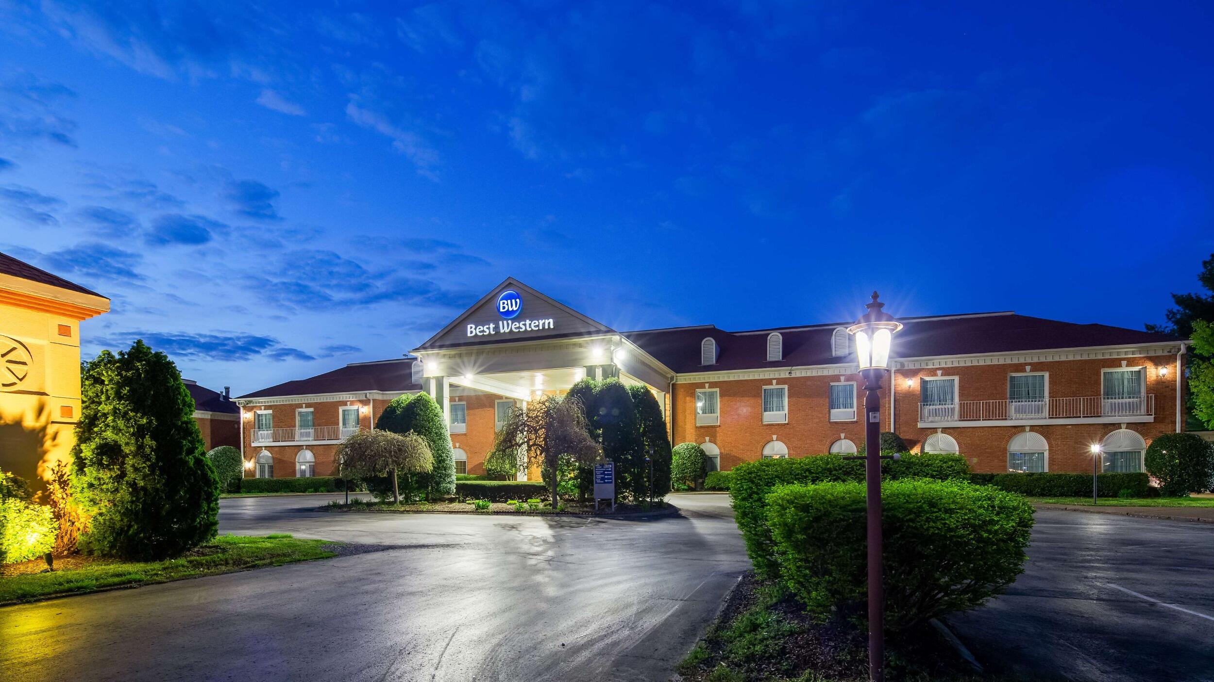 Picture of Best Western Spring Hill Inn & Suites