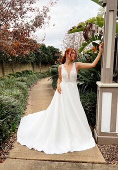 Essense of Australia D3640 A-Line Wedding Dress
