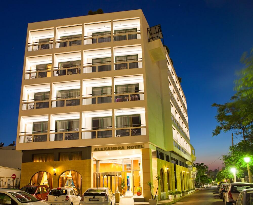 Picture of Alexandra Hotel