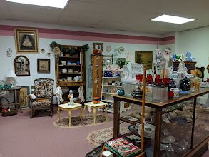 Picture of Antique Mall Of Hays