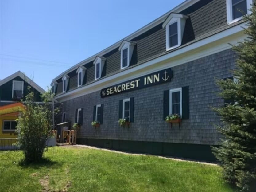 Picture of Seacrest Inn