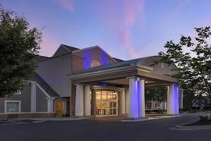 Picture of Holiday Inn Express & Suites Annapolis an IHG Hotel