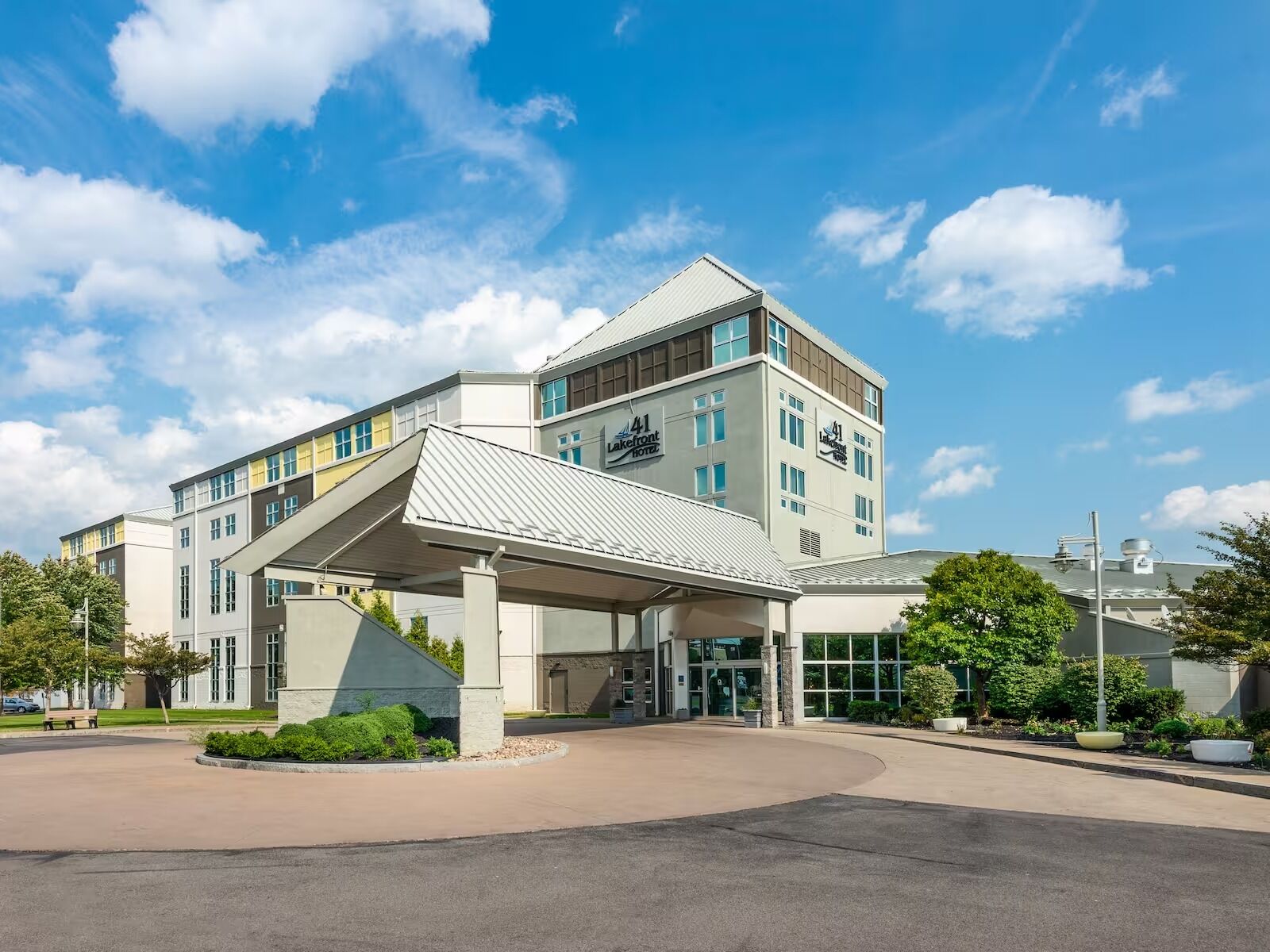Picture of 41 Lakefront Hotel, Trademark Collection By Wyndham