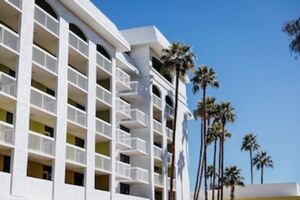 Picture of Holiday Inn & Suites Phoenix Mesa / Chandler an IHG Hotel