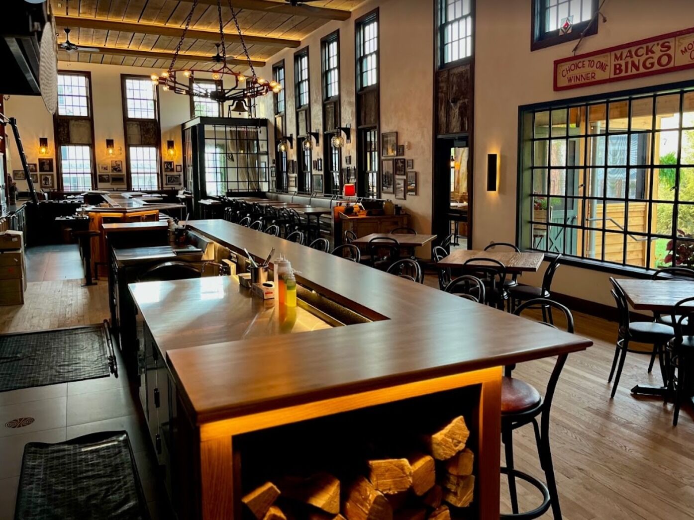 Picture of Mack's Bingo Kitchen